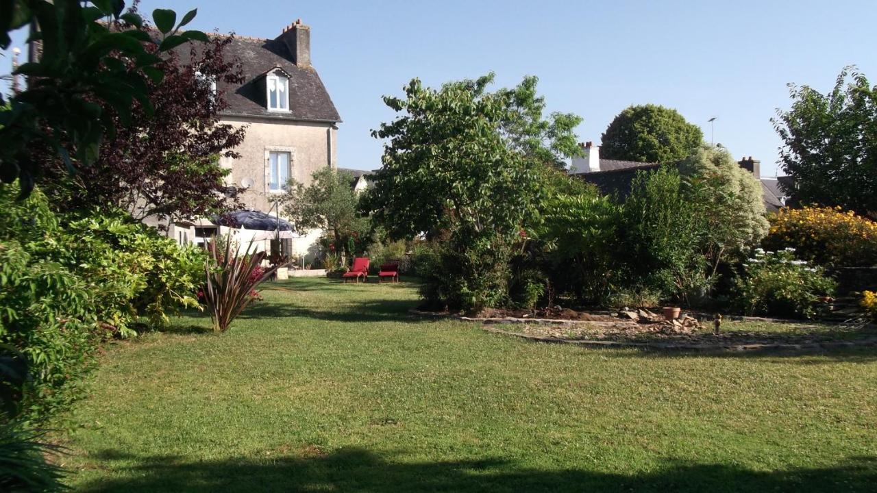 Maison Jonela Châteauneuf-du-Faou Eksteriør billede